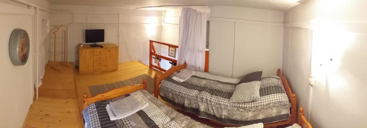 Belvarosi Vintage Apartman A Setaloutcan Miskolc Dış mekan fotoğraf